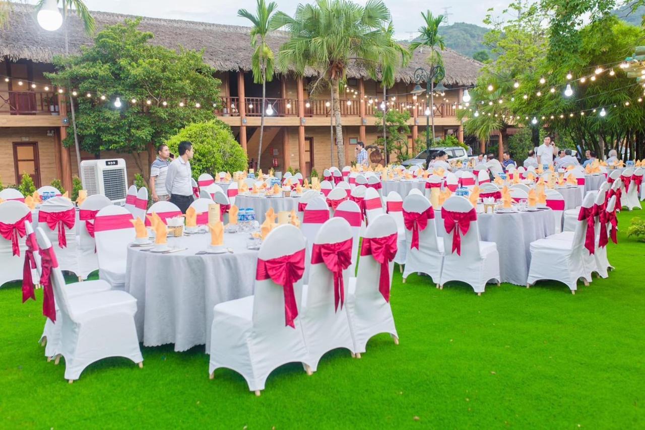 Hoa Binh Hotel Екстер'єр фото